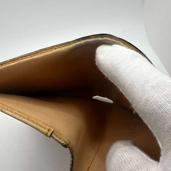 GUC Louis Vuitton Black Murakami Wallet - Picture 9 of 9